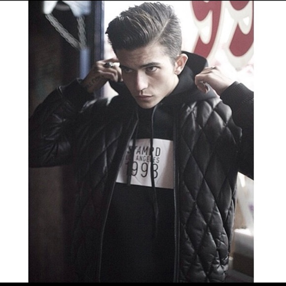 STAMPD hoodie - Picture 2 of 5